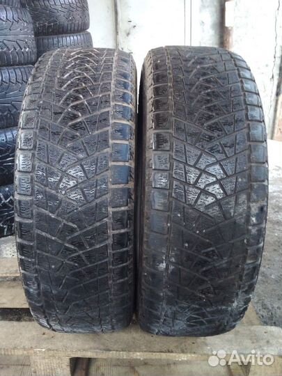 Bridgestone Blizzak DM-Z3 235/65 R17