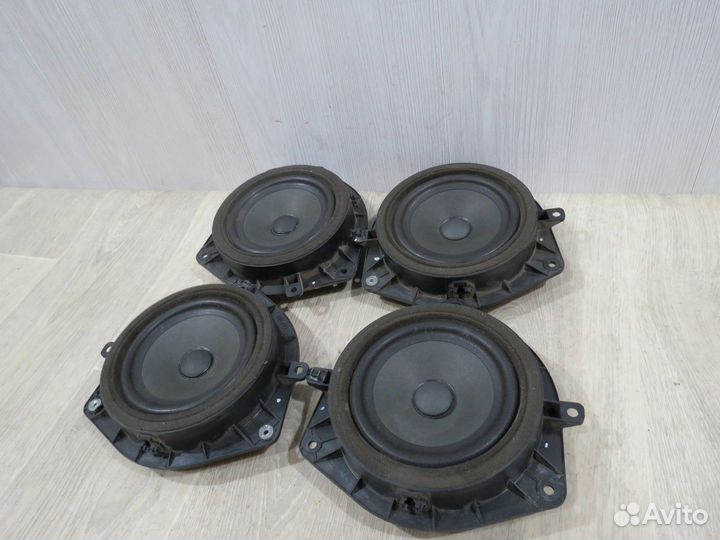 Динамик в дверь Kia Rio 3