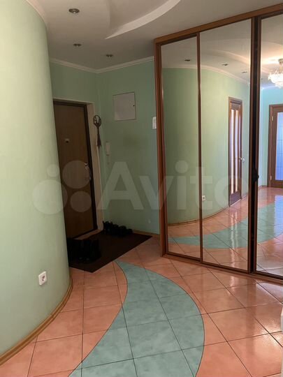 4-к. квартира, 129,3 м², 5/9 эт.