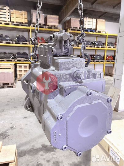 Основной насос Hitachi ZX650LC-3 4635645