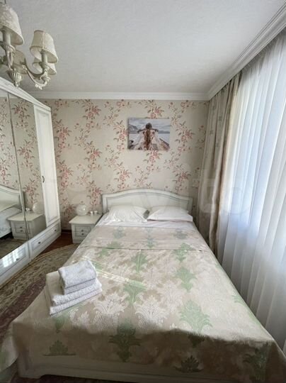 2-к. квартира, 62 м², 1/5 эт.