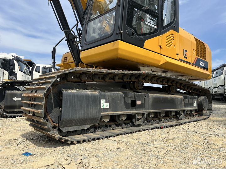 Гусеничный экскаватор LiuGong CLG925E, 2023