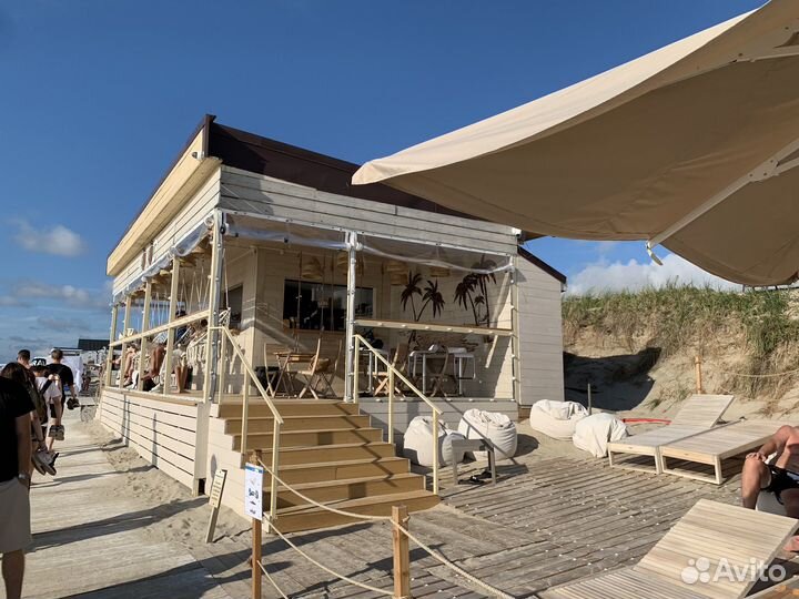 Кафе у моря