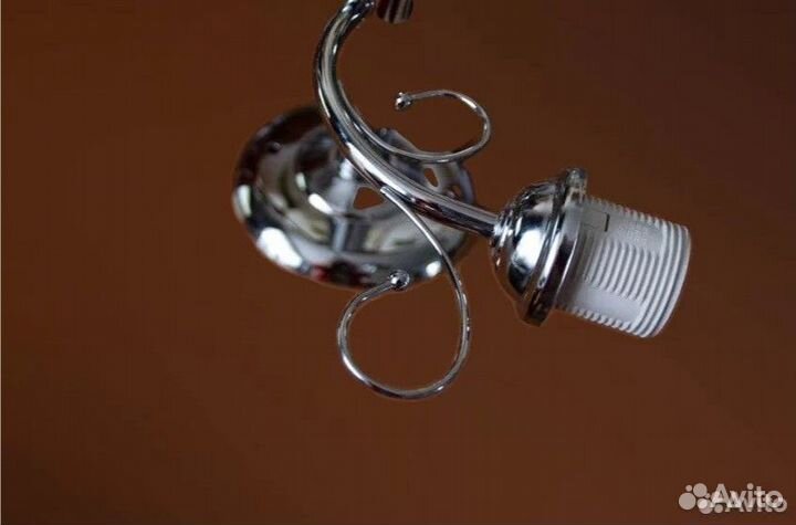 Люстра на 3 плафона