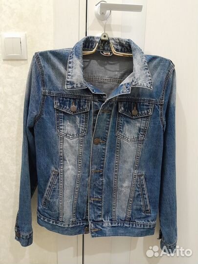 Джинсовая куртка