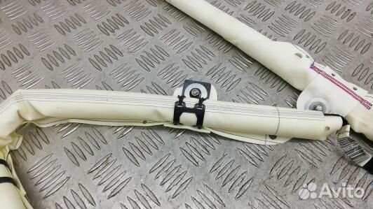 Шторка безопасности volvo XC60 (98U05S402)