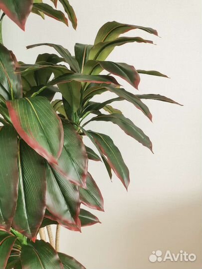 Пальма искусственнре дерево в кашпо 170см