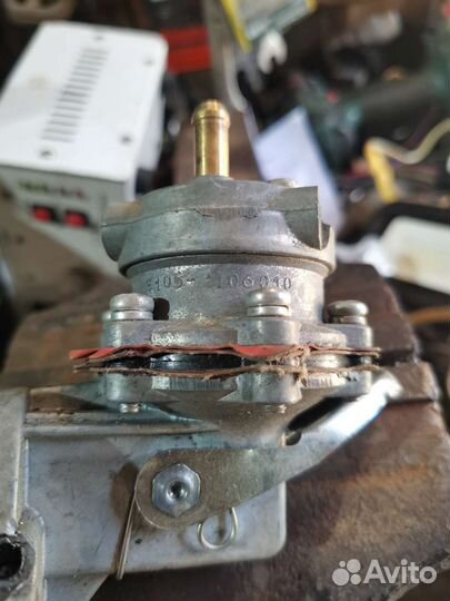 Бензонасос