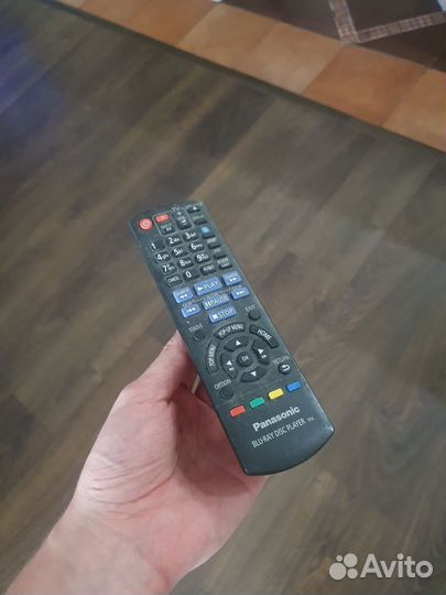 3D dvd bluray плеер panasonic DMP-BDT110