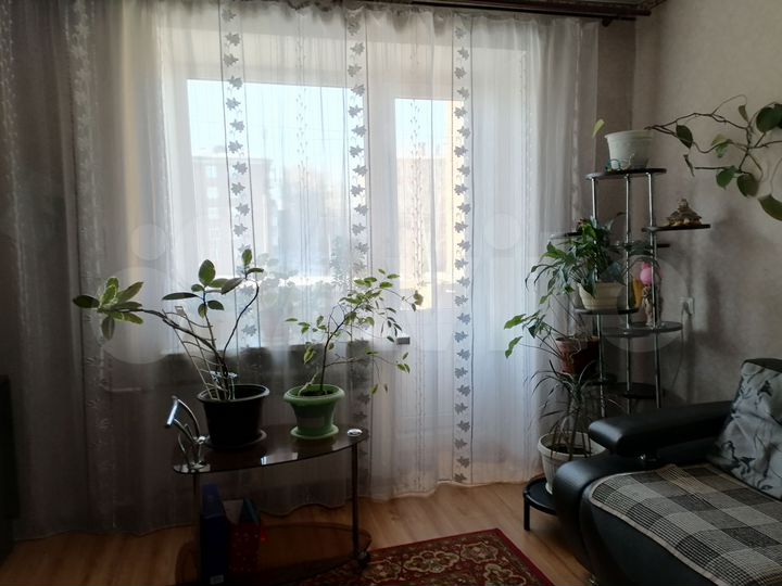 3-к. квартира, 63 м², 2/5 эт.