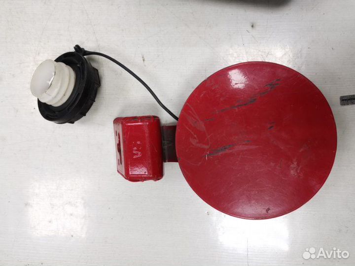 Лючок бензобака crdi Kia Picanto 2004