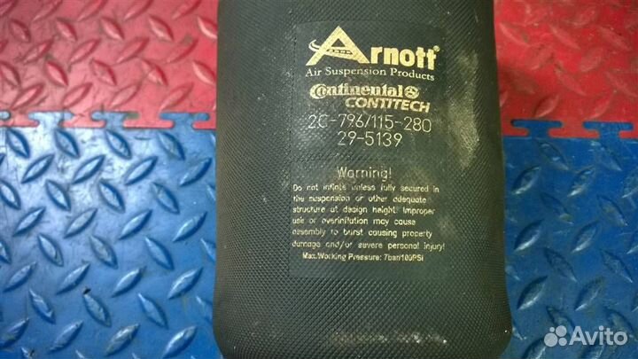 Пневмобаллон задний правый BMW X5 E53