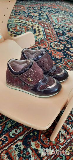 Ботинки для девочки демисезонные