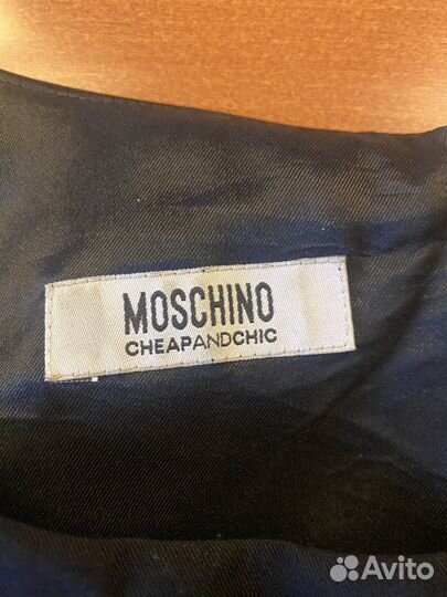 Платье Moschino