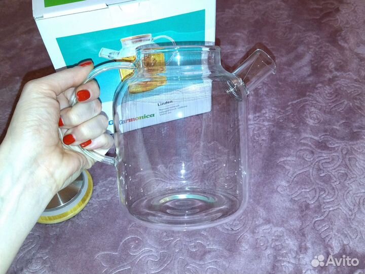 Термостойкий заварочный чайник новый