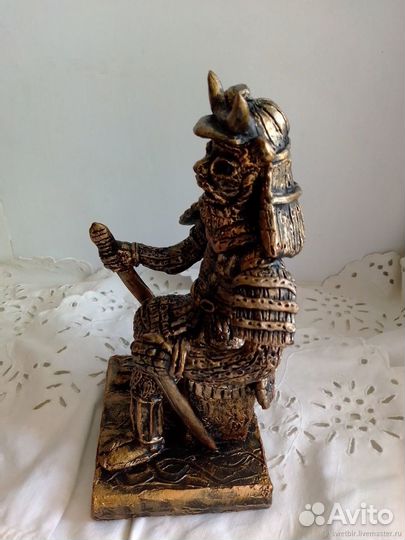 Статуэтка японский самурай ручная работа