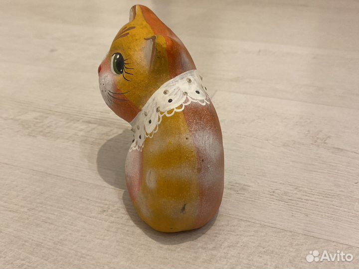 Статуэтка Котик