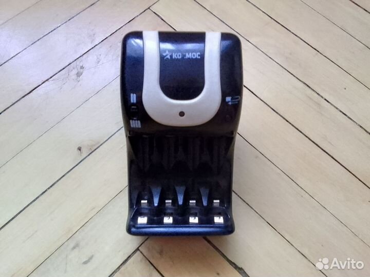 Зарядное устройство для аккумуляторных батареек