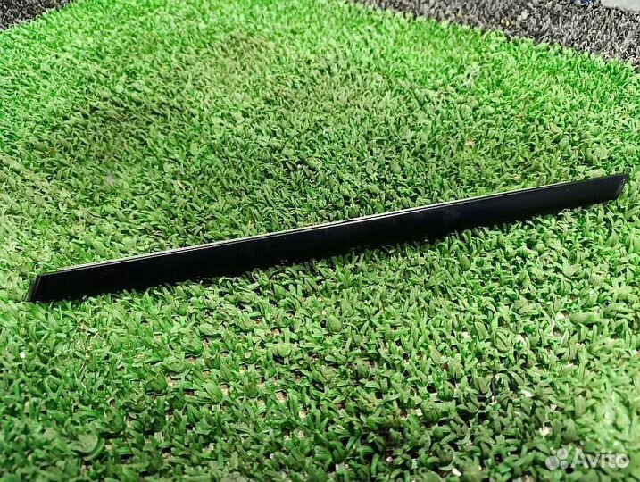 Молдинг двери задний левый Toyota venza