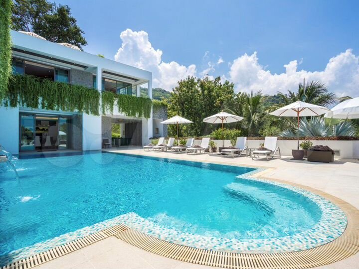 Дом 2218 м² на участке 2302 м² (Таиланд)