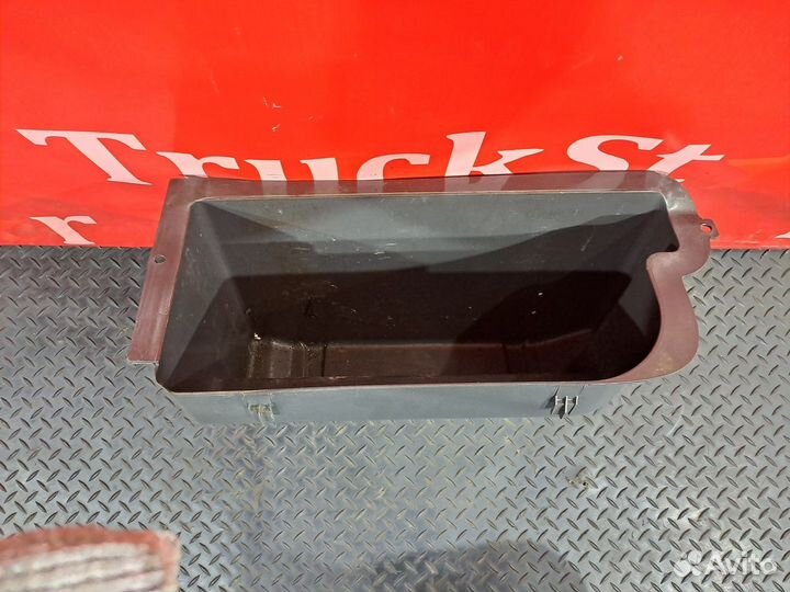 Бардачок под спальник