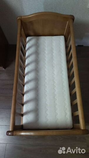 Деревянная колыбель с маятником Troll