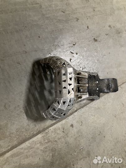 Защита резонатора ktm