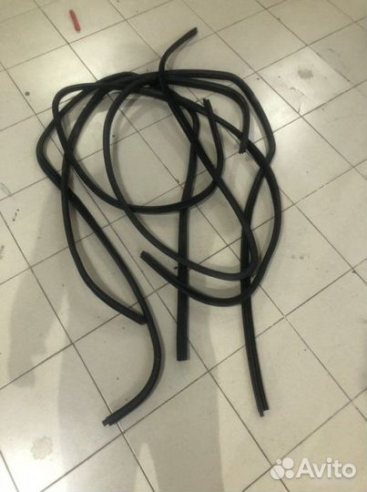 Уплотнители дверей Bmw X1 E84