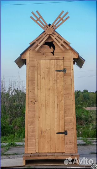 Уличный туалет деревянный HAT115