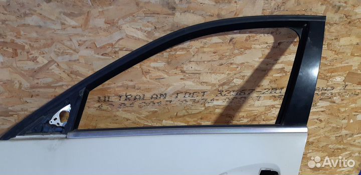 Дверь передняя левая Mercedes-Benz E-Class (W212)