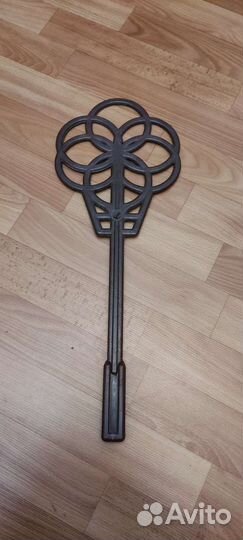 Выбивала для ковров