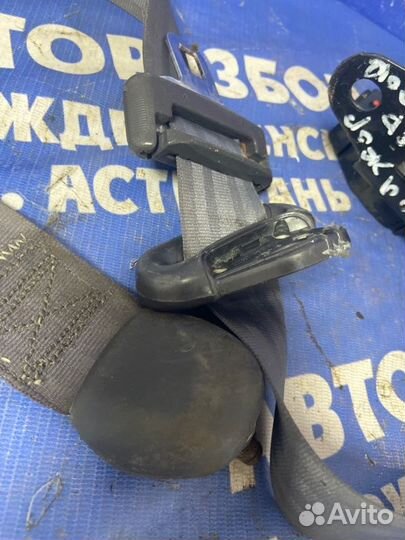 Ремень безопасности. Plymouth Voyager минивен 6G72