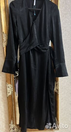 Платья размер s