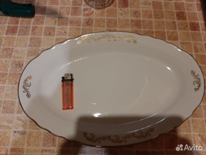 Блюдо большое овальное