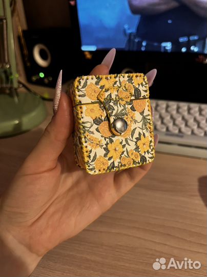 Чехол для наушников airpods