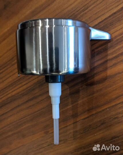 Дозатор для жидкого мыла, хромированный