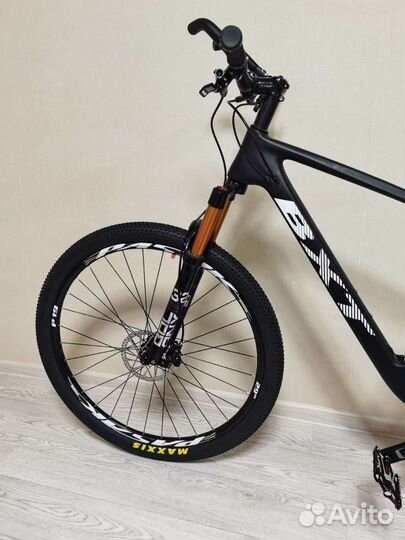 Велосипед карбоновый новый