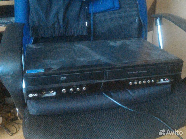 Комбо LG DVD плеер+vhs