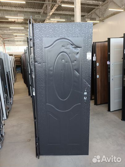 Входные металические двери
