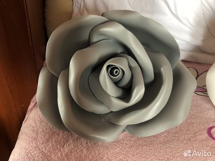 Искусственные цветы для декора