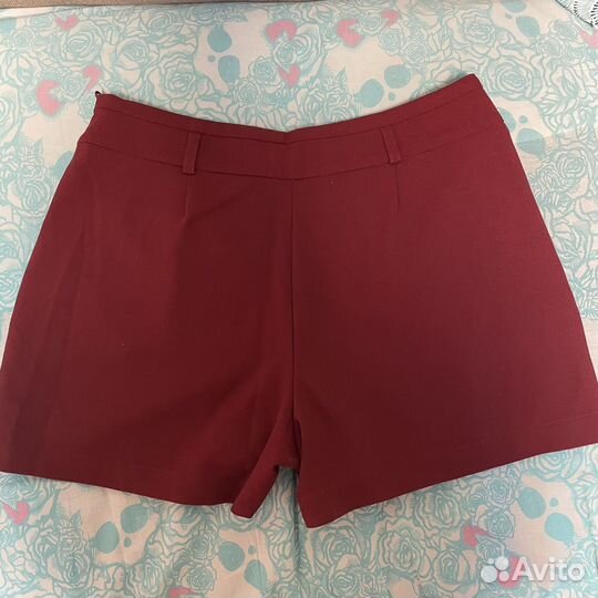 Женские легкие шорты
