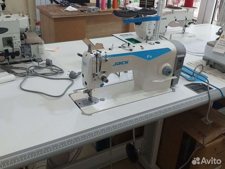 Швейная машина bayou zoje jack