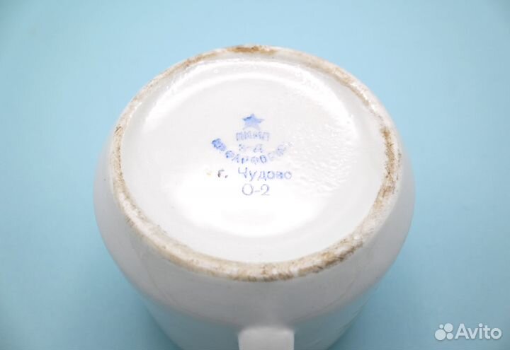 Молочник Павлин. 1935 - 1937 г. Красный фарфорист