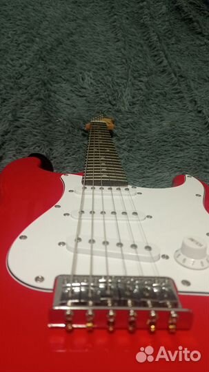 Электрогитара