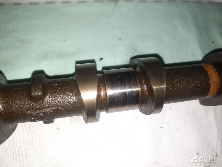 Впускной распредвал Nissan HR16DE