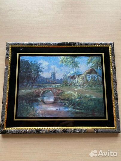 Картинка шелкография или голограмма