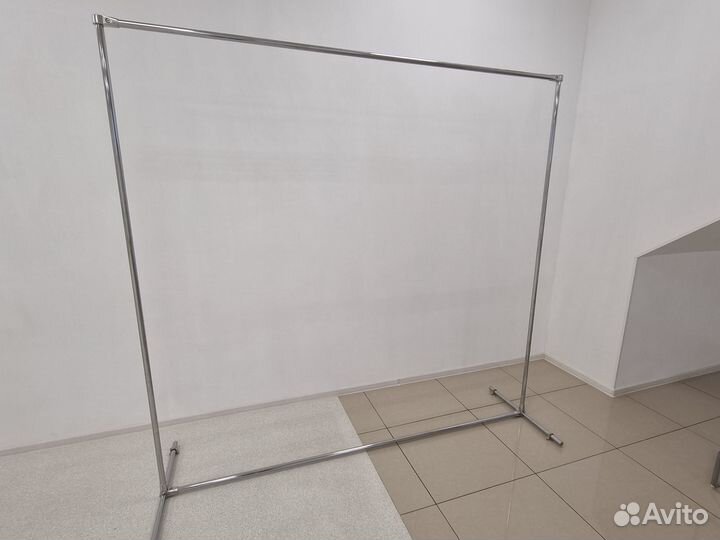 Металлический каркас для фотозоны