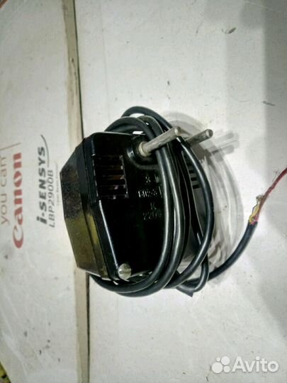 Зарядное устройство, адаптер, блок питания