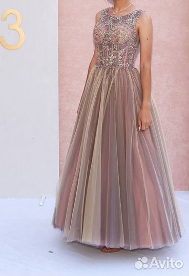 Платье на выпускной 42-48 разм