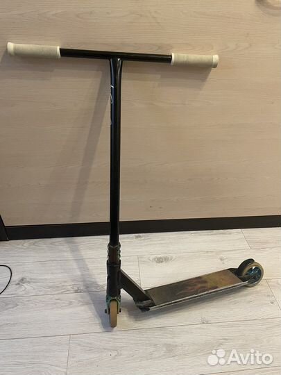 Трюковой самокат